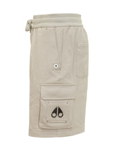 MOOSE KNUCKLES - Pantaloncini Cargo con Tasche Laterali - Beige | Lidia Shopping | Official Website