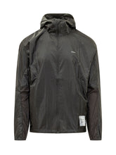 SATISFY - Pertex Windbreaker con Cappuccio - Nero | Lidia Shopping | Official Website