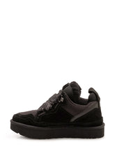 UGG - Sneaker Lowmel con Suola Spessa - Nero - LIDIASHOPPING® - Official Website