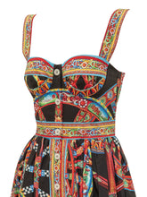 DOLCE & GABBANA - Maglia con Scollo a V e Paillettes - Nero - LIDIASHOPPING® - Official Website
