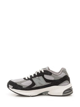 NEW BALANCE - Sneaker con Pannelli Sovrapposti - Nero - LIDIASHOPPING® - Official Website