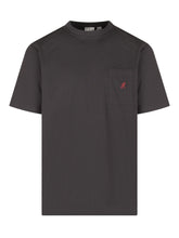 GRAMICCI - T-shirt con Tasca Applicata e Ricamo - Nero - LIDIASHOPPING® - Official Website